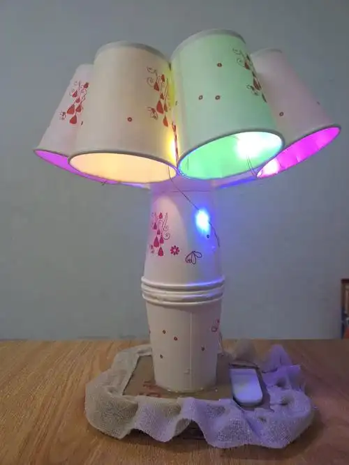 海口市第三十四小学生活垃圾分类主题活动之——废物利用手工制作比赛