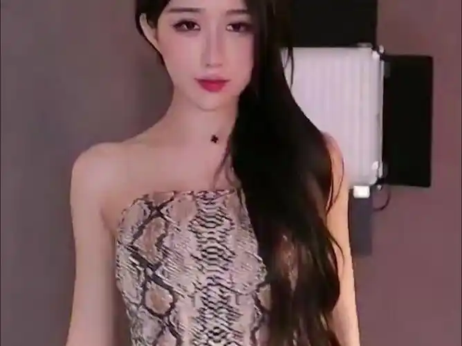 【虎牙-viki】竖版-热舞剪辑,潮乐,受不鸟 (173)