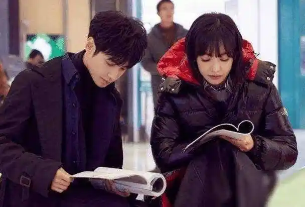 宋茜"福气"不浅嘛,刚和宋威龙合作完,又和高颜值小鲜肉有了新_观众