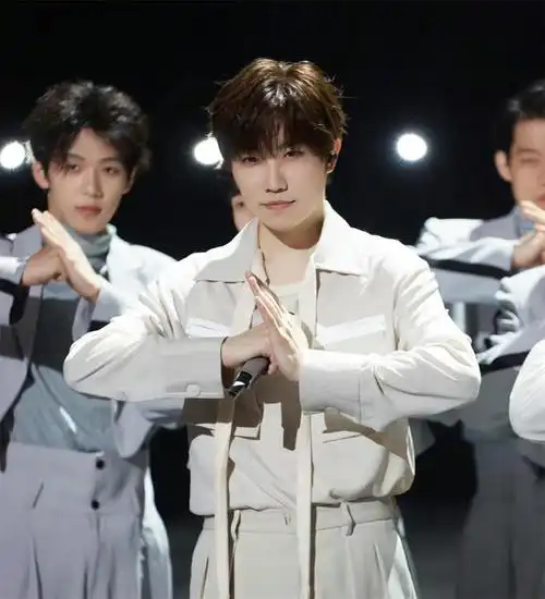 徐良披哥3淘汰后发布新歌回馈老友粉丝回来了就不要走啦