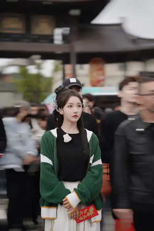 姜贞羽超话#吾凰在上开机#少女打怪升级之路开启新篇章,姜姜@姜贞羽