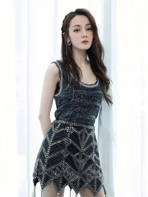 迪丽热巴照片第二弹