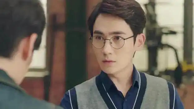 朱一龙从龙套到影帝再到电影节评委一个流量与实力并存