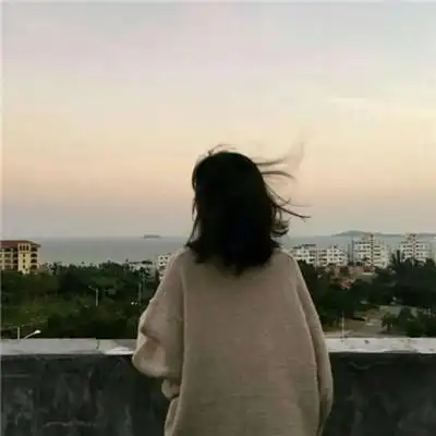 微信女生背影头像短发