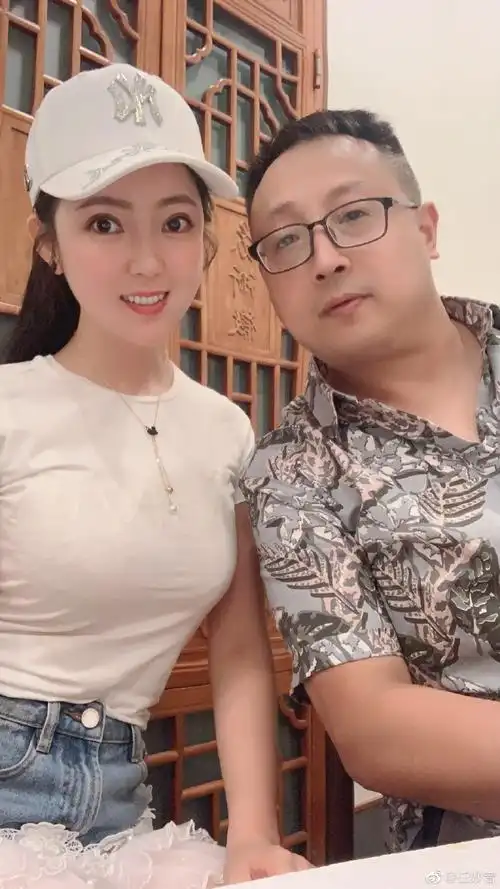 给陈伟老师接风 来自任妙音 - 微博