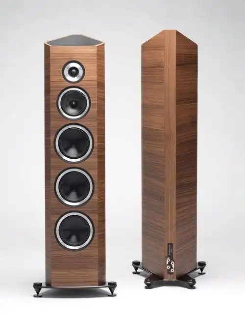 中性,真实又美丽 mcintosh 麦景图ma7200放大器配 sonus faber世霸