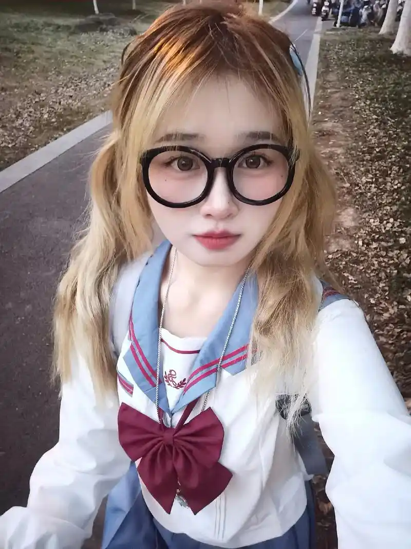 小学生今日の早八上学日记,039498 #学院风  #jk制 - 抖音