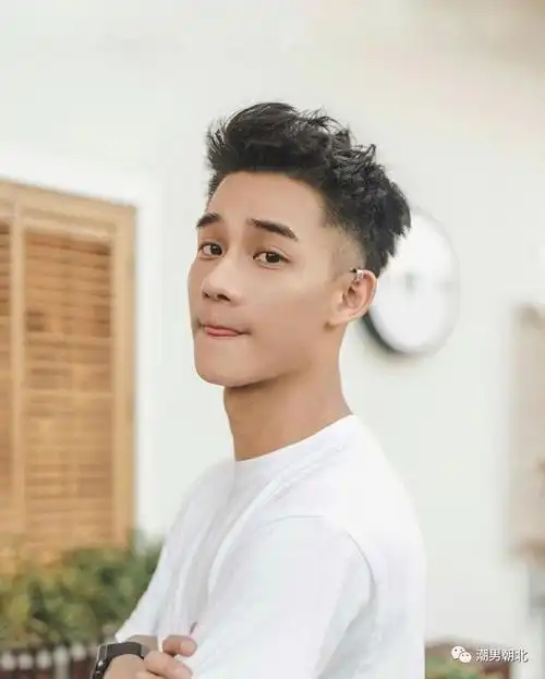 男生3种两边铲光发型剪完清爽干净百搭帅气