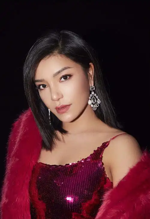 四川女歌手名单 四川所有歌手名单-图片大观-奇异网