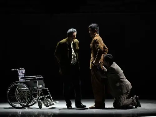 标题:话剧——信仰