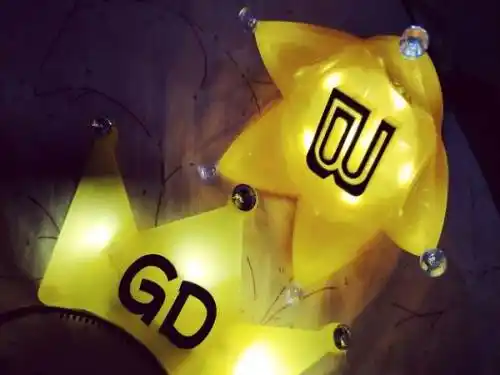 权志龙香港演唱会 皇冠灯