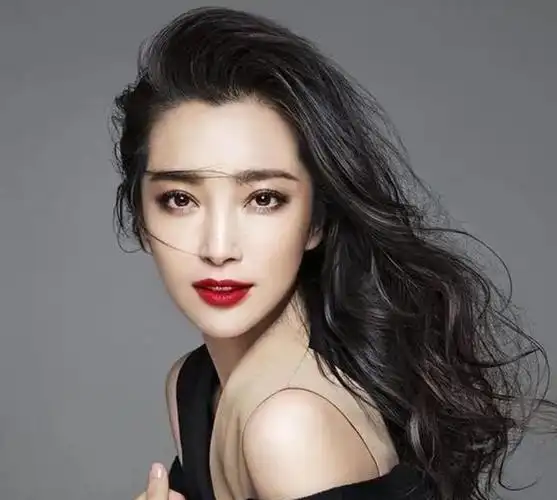 李冰冰"怪病"曝光,就连正常睡觉都成奢侈,如今51岁无人敢娶