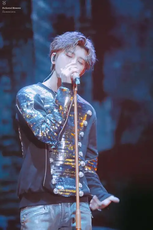 cr:enchantedmoments 蔡徐坤 20181208第十二届音乐盛典咪咕汇《wait