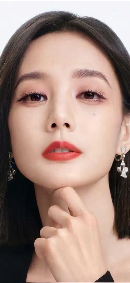 李一桐长发毛线帽