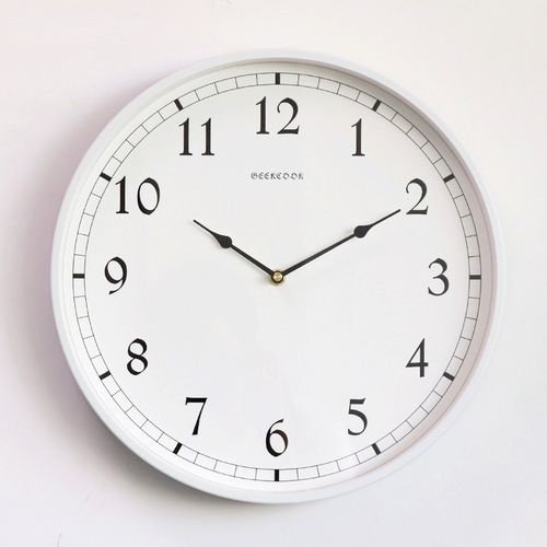 整点报时挂钟家用现代简约客厅时钟创意静音石英钟挂钟