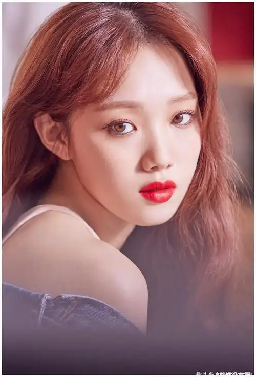 李圣经loco将发布合作曲7月来袭网友调侃华莎呢