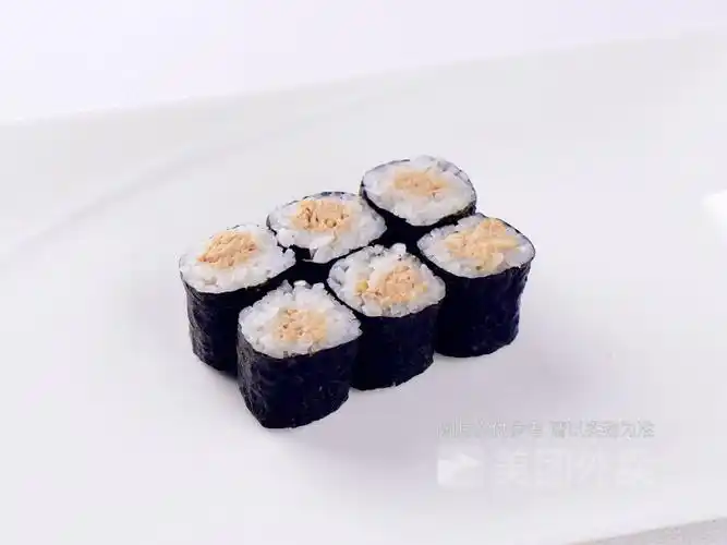 吞拿鱼小卷图片