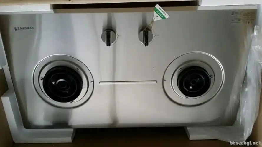 华润2105s百尊燃气灶 万和给定制的,2015年最新款 特殊渠道弄出来剩5