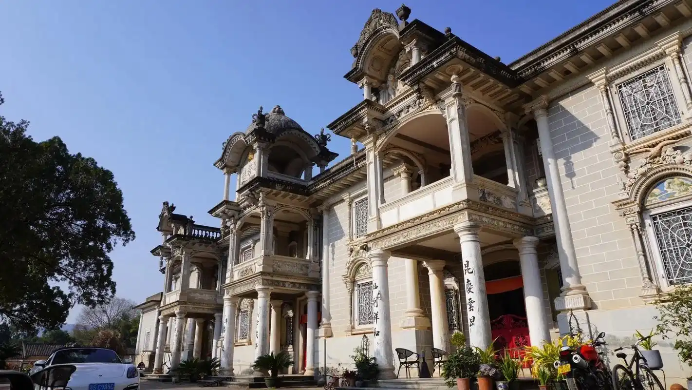 中西合璧客家居民建筑—联芳楼.