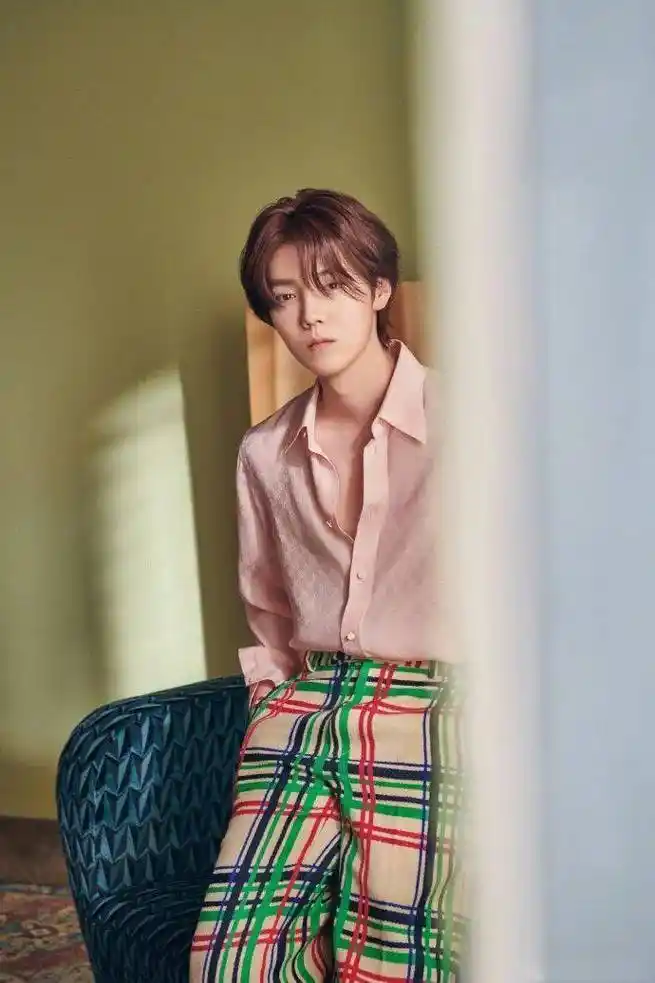 鹿晗被取代了?黄磊忙割韭菜?卢昱晓不做配?姨太问答_项目_资源_京圈