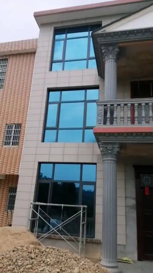 别墅平开窗效果