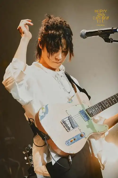 廖俊涛1011生日快乐