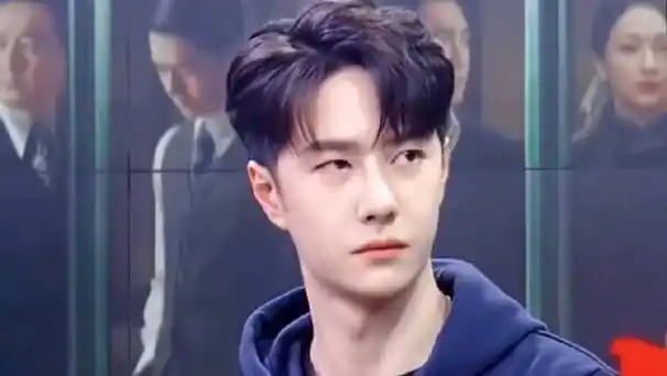 内娱巴掌脸的明星##王一博