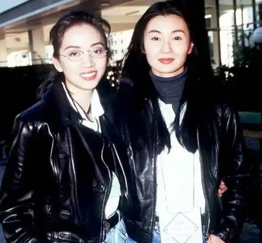 袁咏仪连续12年为梅艳芳庆祝生日,两位挚友,不同的结局令人唏嘘_感情