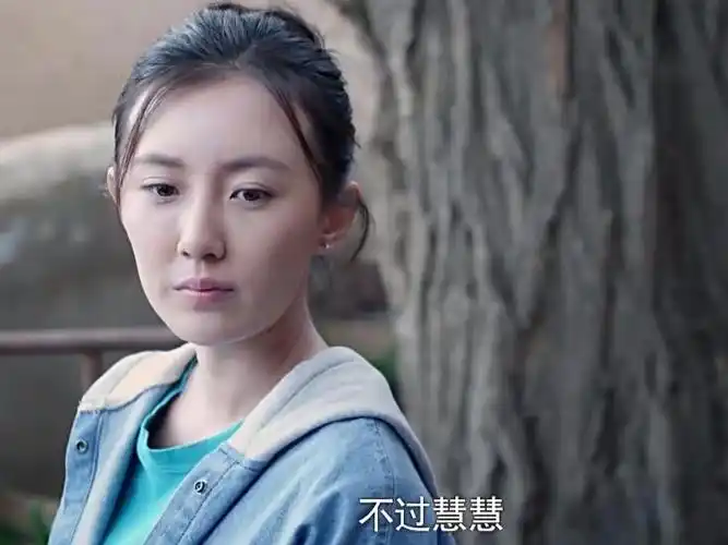 扮演者:张墨锡 张墨锡,毕业于中央戏剧学院导演系本科,中国内地女演员