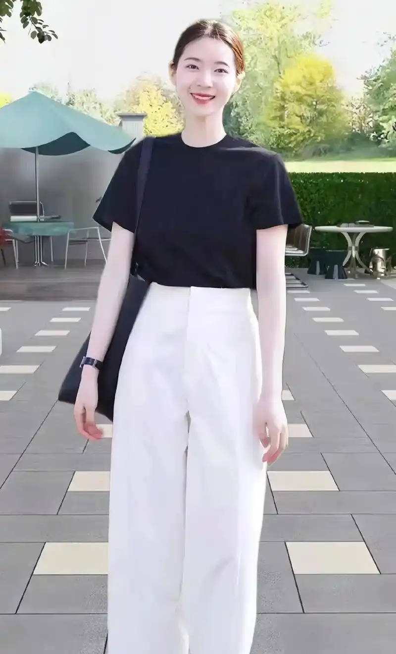 白色小个子阔腿裤