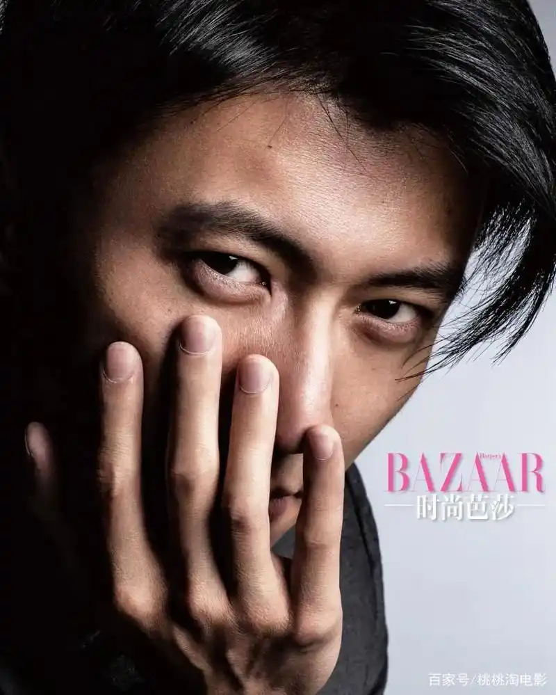 组图:香港最后一位巨星!谢霆锋《时尚芭莎》金九封面大片