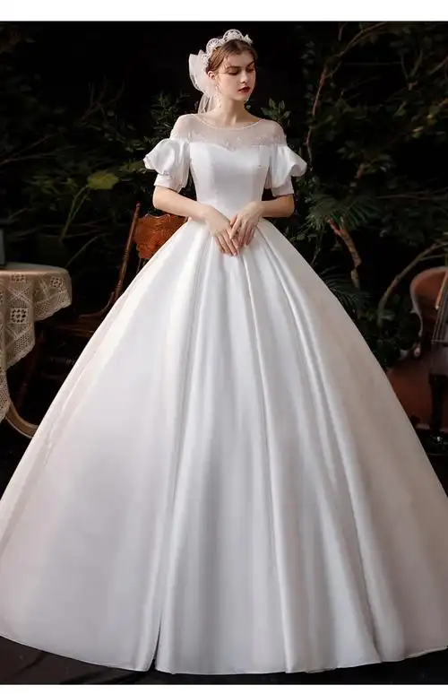 一字肩缎面婚纱礼服2022新款气质新娘拖尾法式轻女小个子复古赫本白色