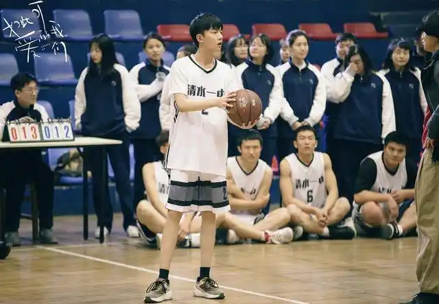 李明德新剧《如此可爱的我们》将播,化身热血少年,女主令人惊喜