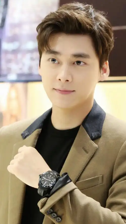 李易峰高清活动图片