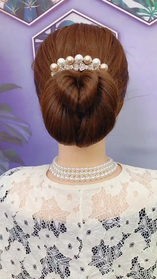 儿子结婚,妈妈可以这样盘发高贵大气有新意