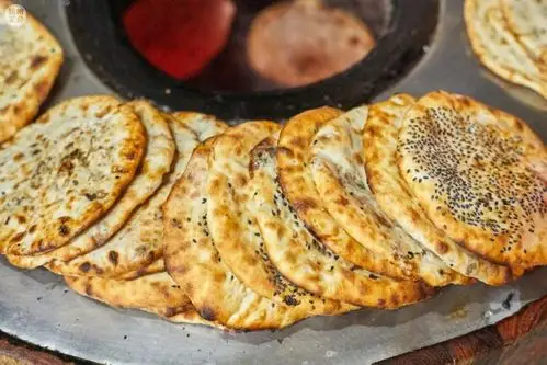 在杭州火了快要30年一个胖子老板的烧饼传奇