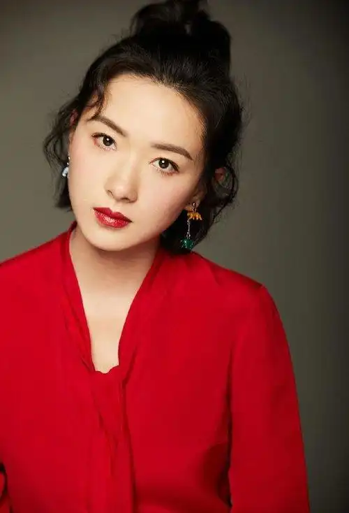 36岁女人剪什么发型会减龄 年轻有范的女士短头发赏析