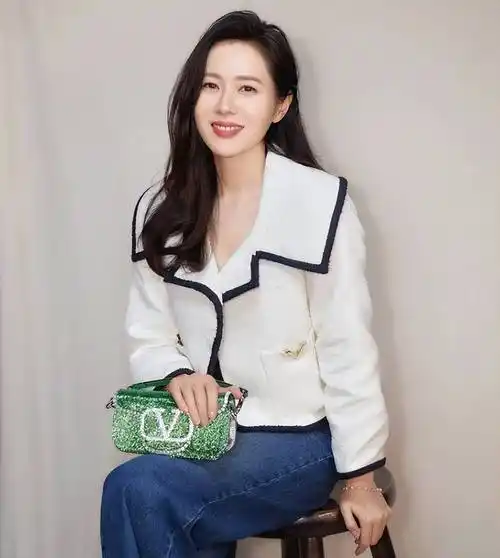 原创最美孕妇孙艺真拍广告搞神秘粉丝凭招牌笑容1秒认出女神