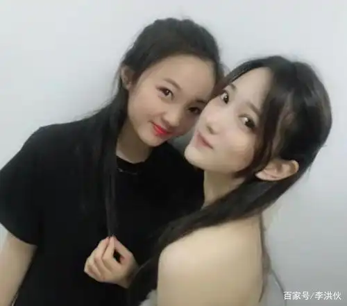 林妙可和关晓彤,奥运女孩pk京圈格格,一起长大的童星已天壤之别