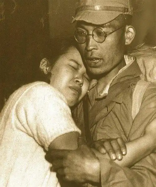 一个日本老兵在乞讨