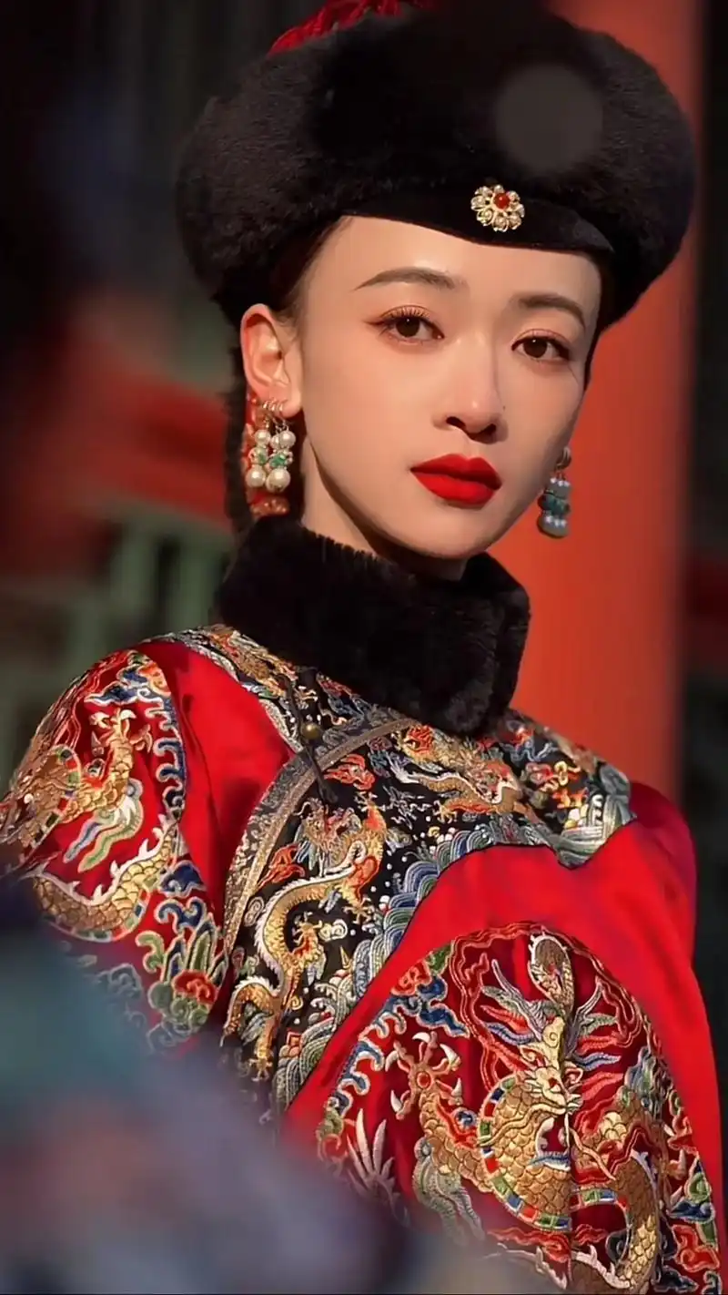 天选古装美人吴谨言! 我们谨言默默努力了这么久 终于要 - 抖音