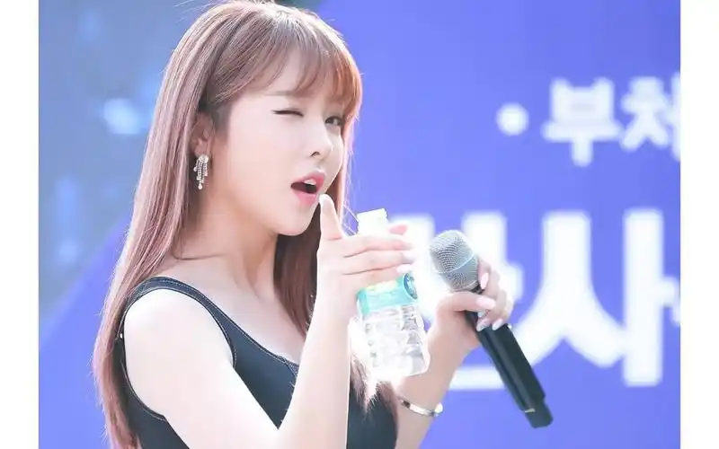 【洪真英公演】竖横屏190514-唱了很久都没在公演上唱的歌-唱这么多首