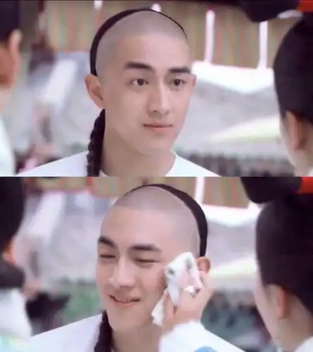 作为科班出身的专业演员,林更新出道后出演了不少优秀的作品.