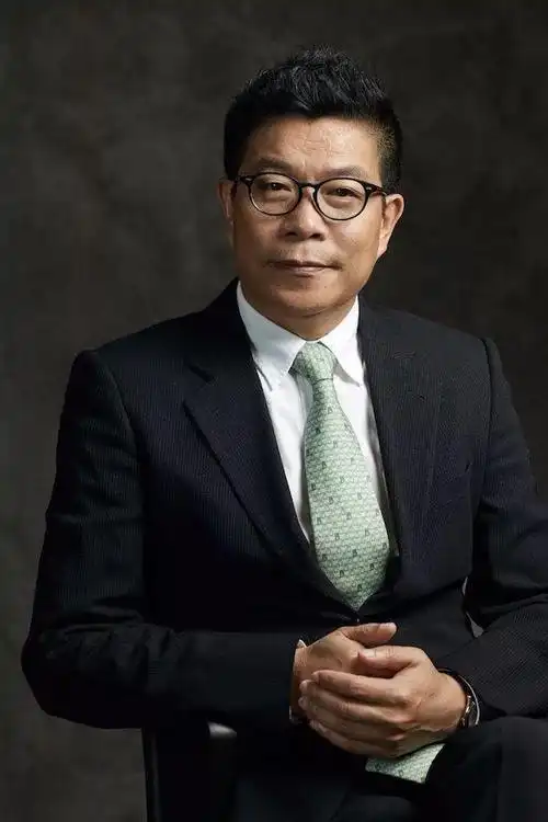 华谊兄弟王中军王中磊过山车式人生路