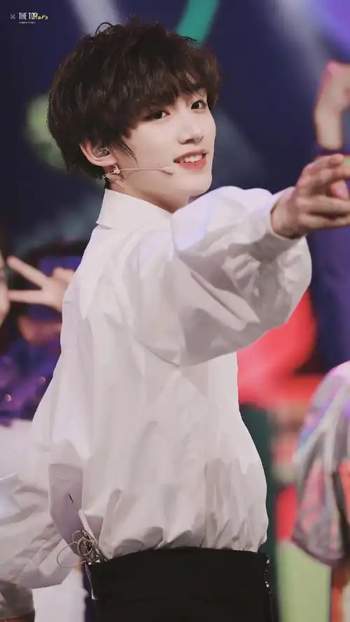 丁程鑫 二十二岁恒鑫璀璨正良辰##丁程鑫壁纸##丁程鑫生日