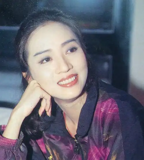 18年前,梅艳芳的离开,留给世人的3点思考|周星驰|梁家辉|梅艳芳|演唱