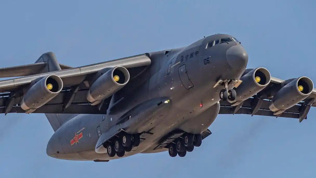 解放军运20首次大规模赴海外执行任务军事专家全面解读