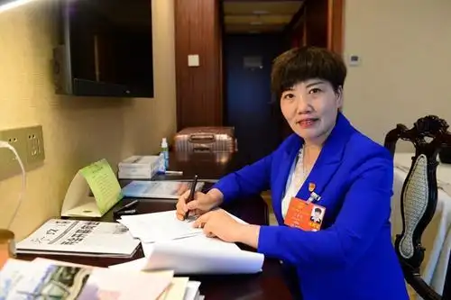 刘香莲 今年,粮食安全是两会的热词之一,不少人大