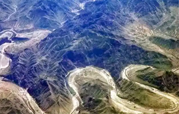 刘伯温斩遍天下龙脉,为啥唯独放过长白山?看一眼就仓皇逃走