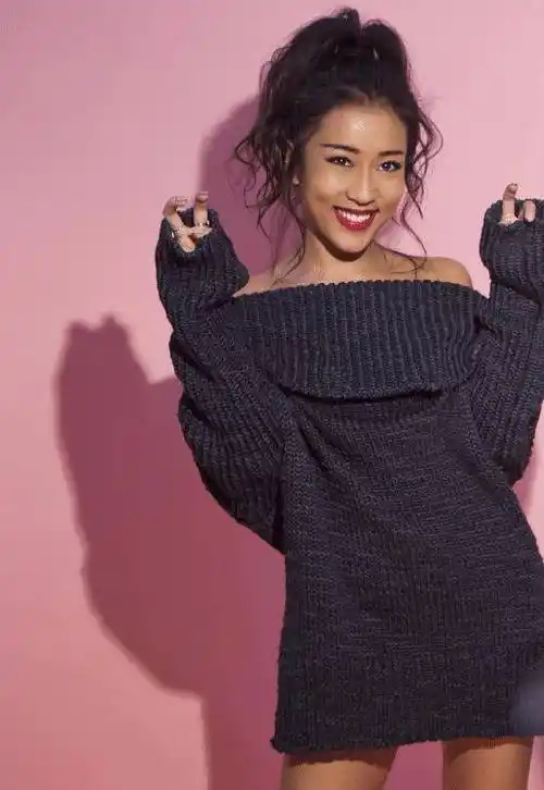 原创吉克隽逸穿红装风格未免太野性了欧美风与中国风更喜欢哪种